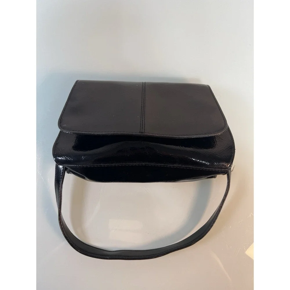 Liz Claiborne Black Patent Leather Flap Shoulder Bag Classic Evening Purse‎